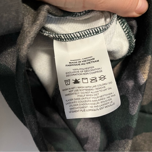 Nike | Camo Sweatshirt - Picture 13 of 13